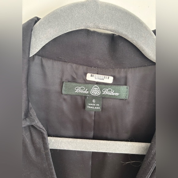 Brooks Brothers Black Cotton lined V-Neck Sheath Dress Size 6 Quiet Luxury Chic - Picture 3 of 8